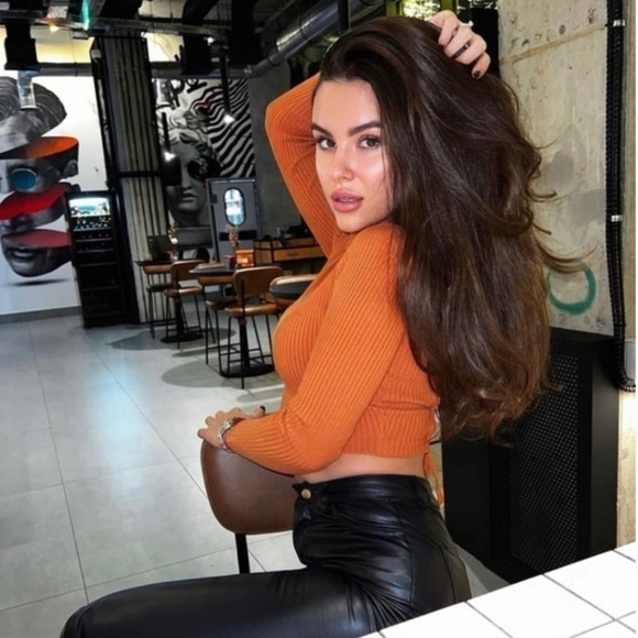 Zara Orange Crop Sweater - Picture 5 of 8